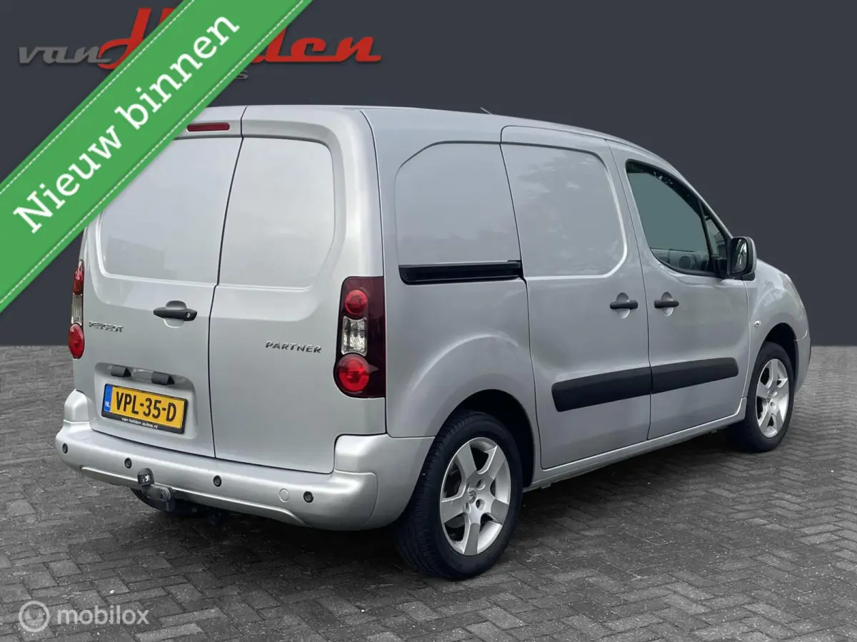 bestel 120 1.6 VTi Pro 3-Zits 2018 Cruise cntr Schuifdeur Trekhaak Airco Etc!