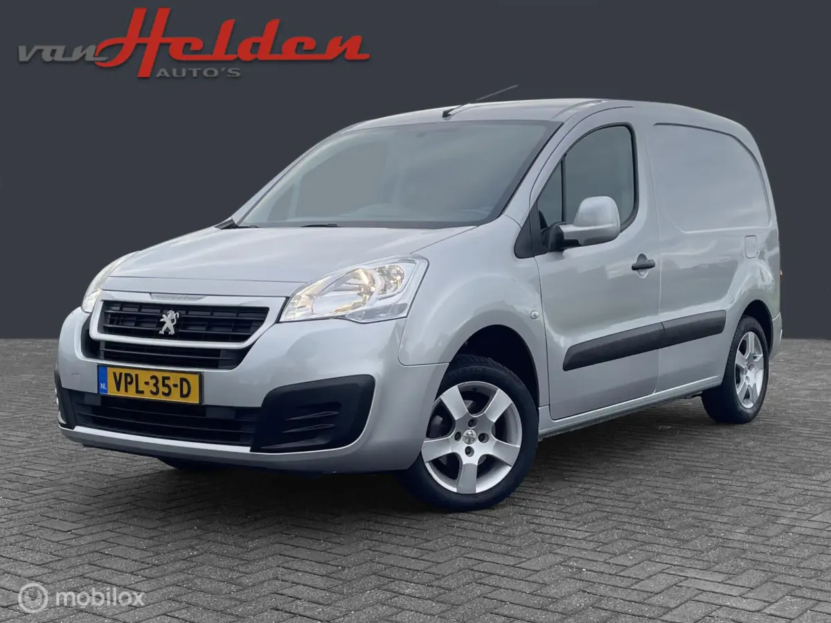 bestel 120 1.6 VTi Pro 3-Zits 2018 Cruise cntr Schuifdeur Trekhaak Airco Etc!