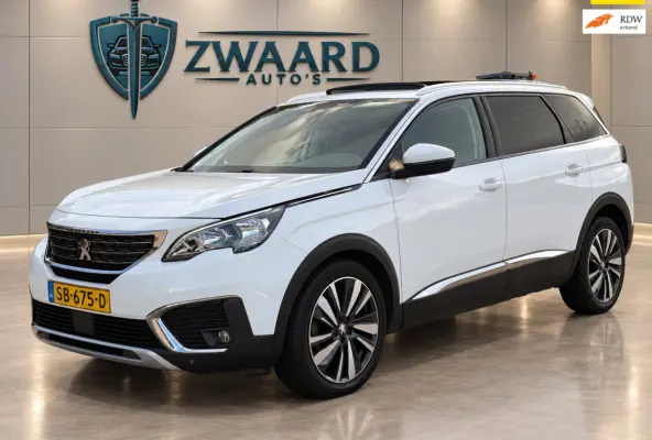 1.2 PureTech Blue Lease Premium l 7 persoons l Distr VV l Camera l Pano l rijdt en schakelt zeer goed l