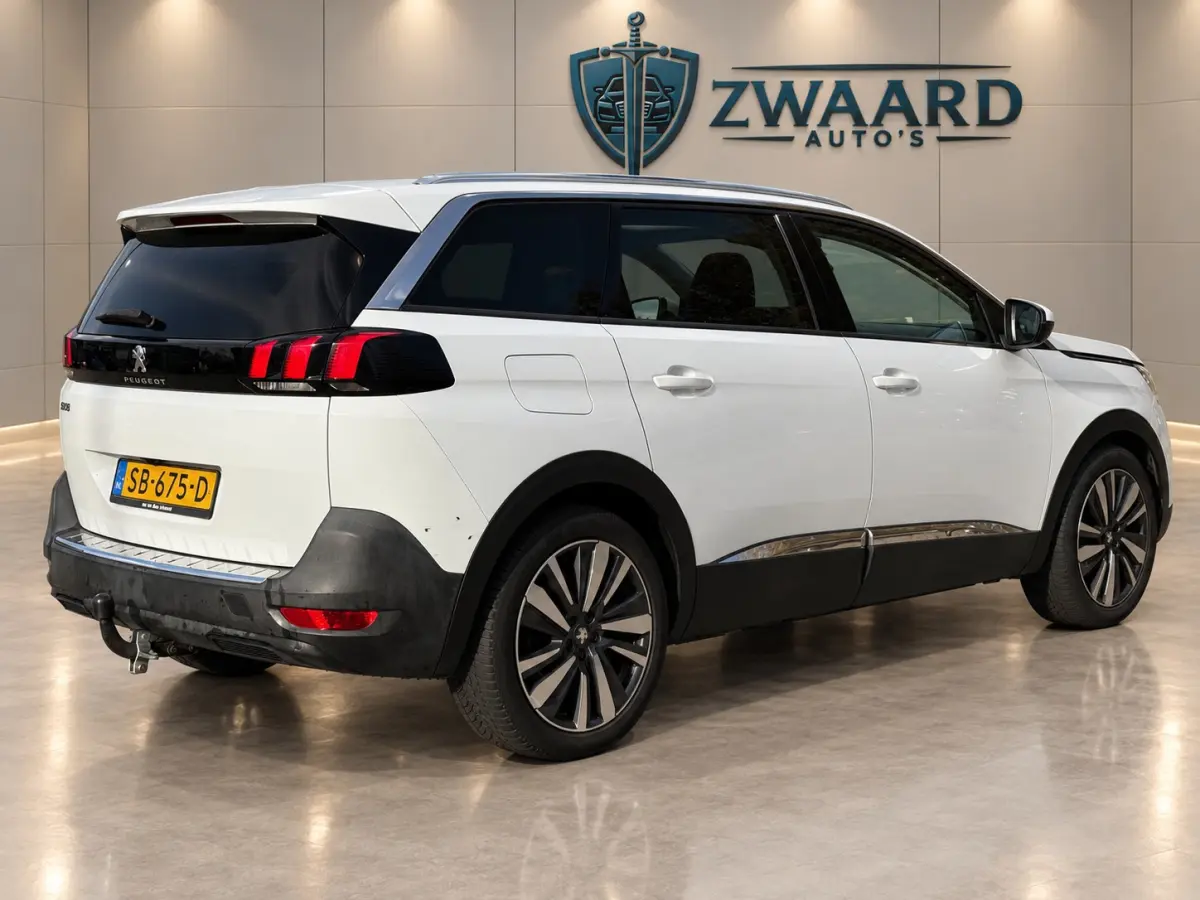 1.2 PureTech Blue Lease Premium l 7 persoons l Distr VV l Camera l Pano l rijdt en schakelt zeer goed l