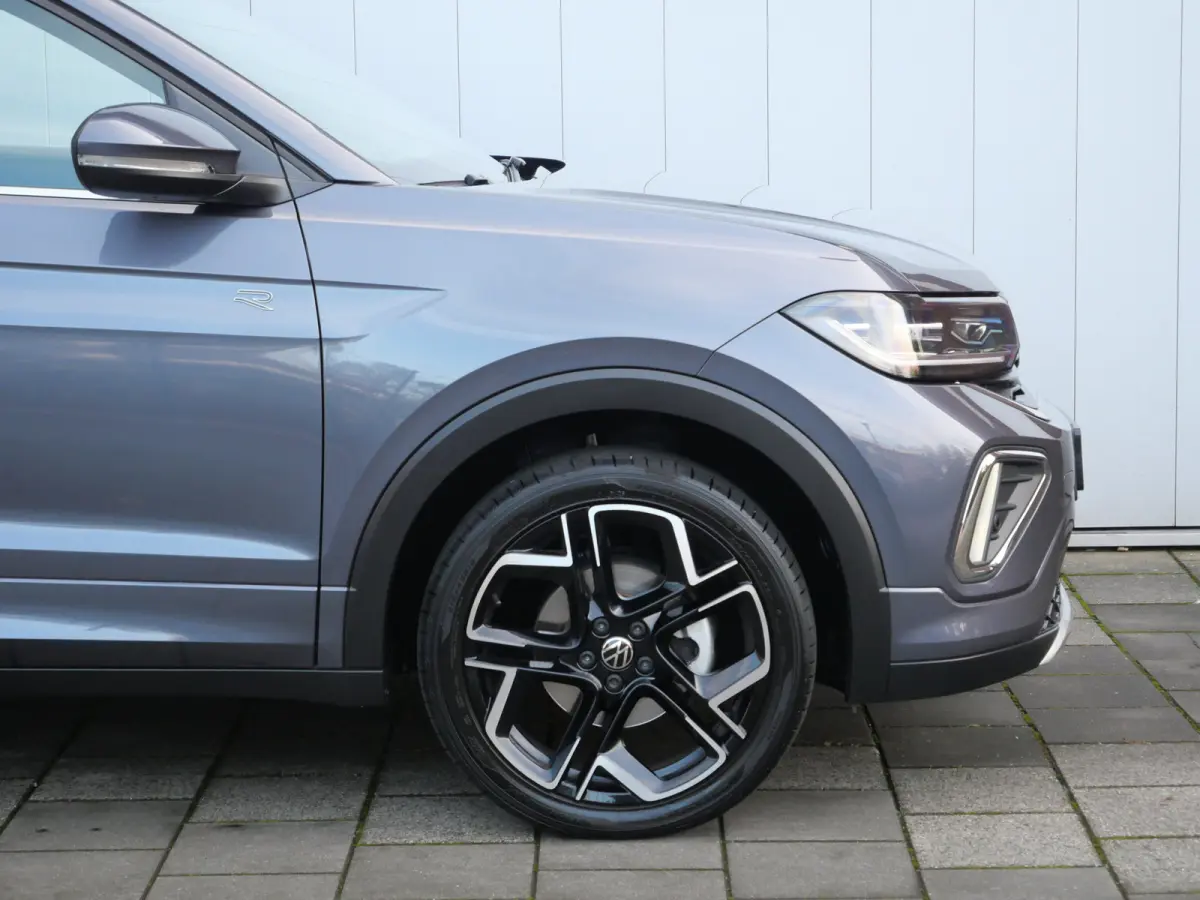 1.0 TSI R-Line Edition Automaat 18 Inch / Climate Control / Sportstoelen