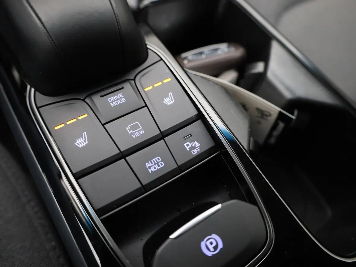 Comfort EV 38 kWh | APPLE/ANDROID CARPLAY | NAVIGATIE | LICHTMETALEN VELGEN | STOELVERWARMING | 12 MAANDEN BOVAG GARANTIE |