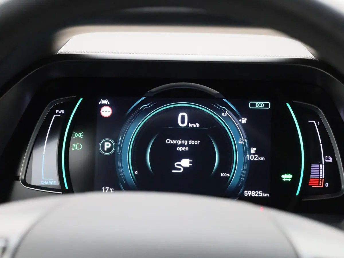 Comfort EV 38 kWh | APPLE/ANDROID CARPLAY | NAVIGATIE | LICHTMETALEN VELGEN | STOELVERWARMING | 12 MAANDEN BOVAG GARANTIE |