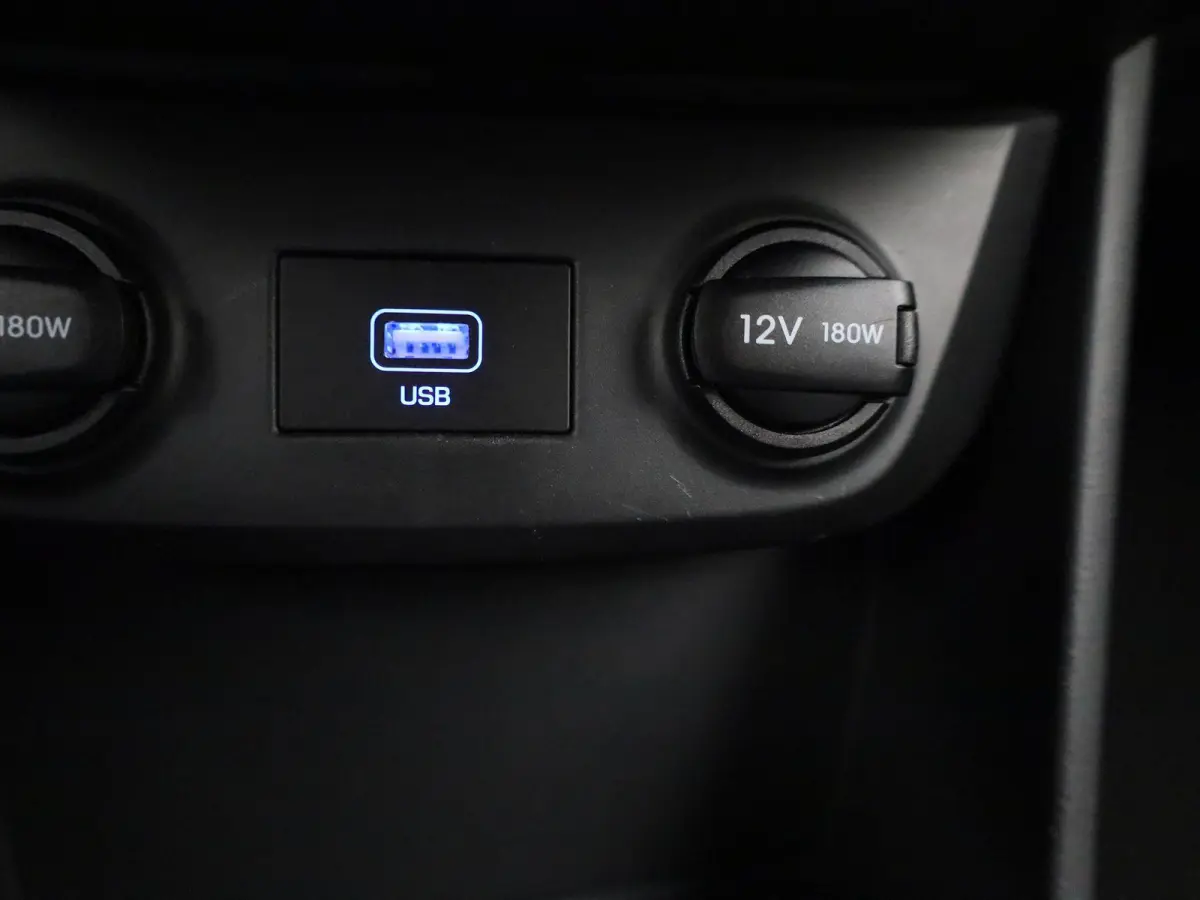 Comfort EV 38 kWh | APPLE/ANDROID CARPLAY | NAVIGATIE | LICHTMETALEN VELGEN | STOELVERWARMING | 12 MAANDEN BOVAG GARANTIE |