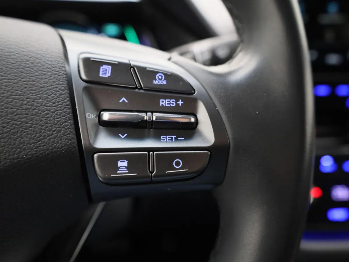 Comfort EV 38 kWh | APPLE/ANDROID CARPLAY | NAVIGATIE | LICHTMETALEN VELGEN | STOELVERWARMING | 12 MAANDEN BOVAG GARANTIE |