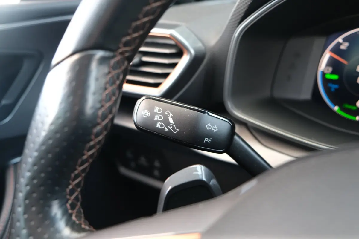 1.4 e-Hybrid 204PK Graphene Led Navi ACC Keyless Virtual