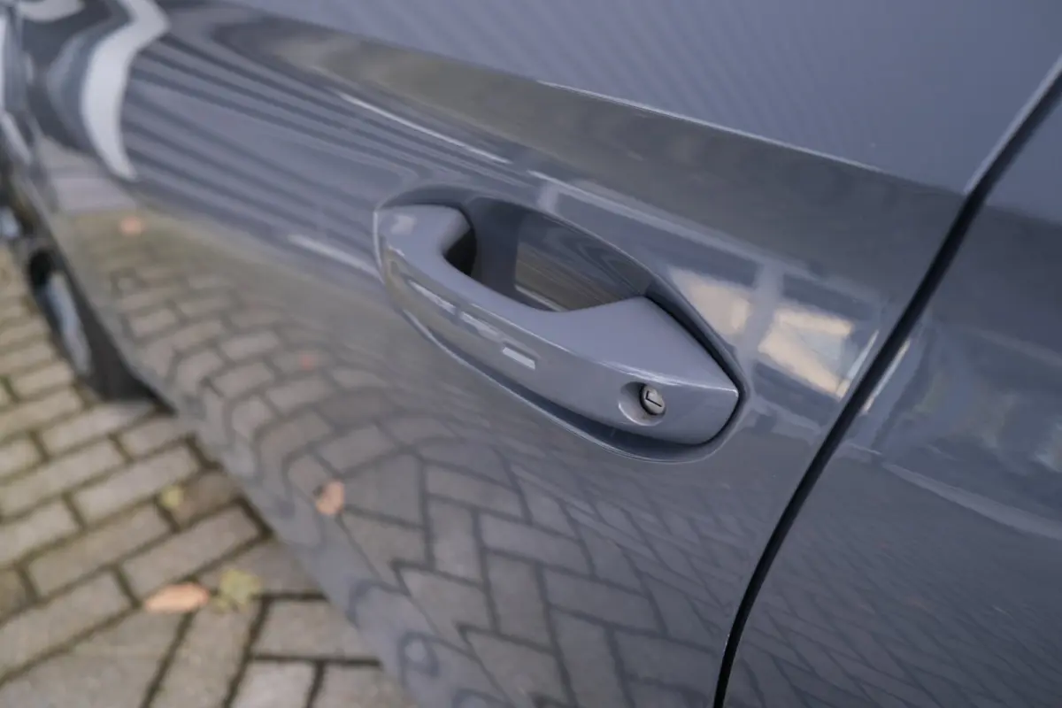 1.4 e-Hybrid 204PK Graphene Led Navi ACC Keyless Virtual