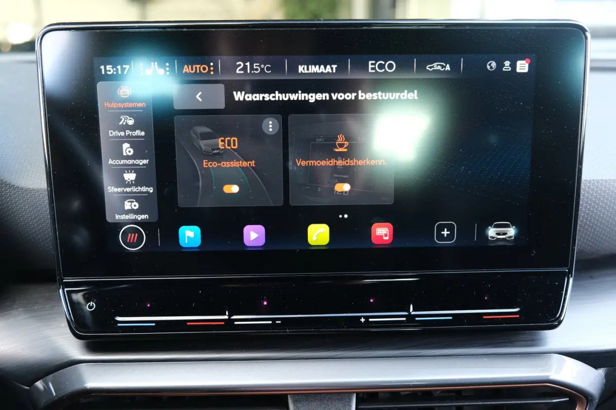 1.4 e-Hybrid 204PK Graphene Led Navi ACC Keyless Virtual