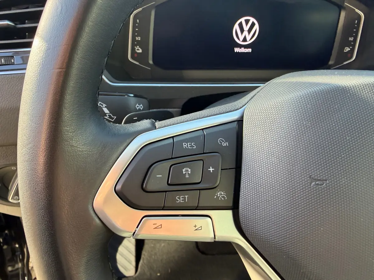 1.4 TSI eHybrid R-Line Business+, Stoelverwarming,Trekhaak,Navigatie,Achteruitrij camera
