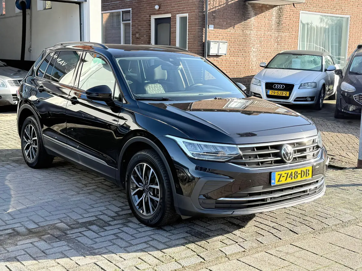 1.4 TSI eHybrid R-Line Business+, Stoelverwarming,Trekhaak,Navigatie,Achteruitrij camera