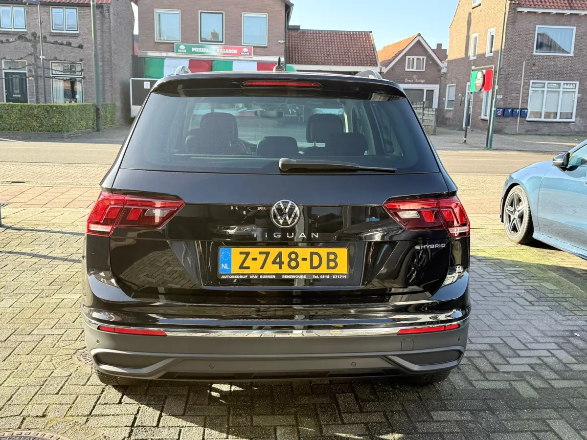 1.4 TSI eHybrid R-Line Business+, Stoelverwarming,Trekhaak,Navigatie,Achteruitrij camera