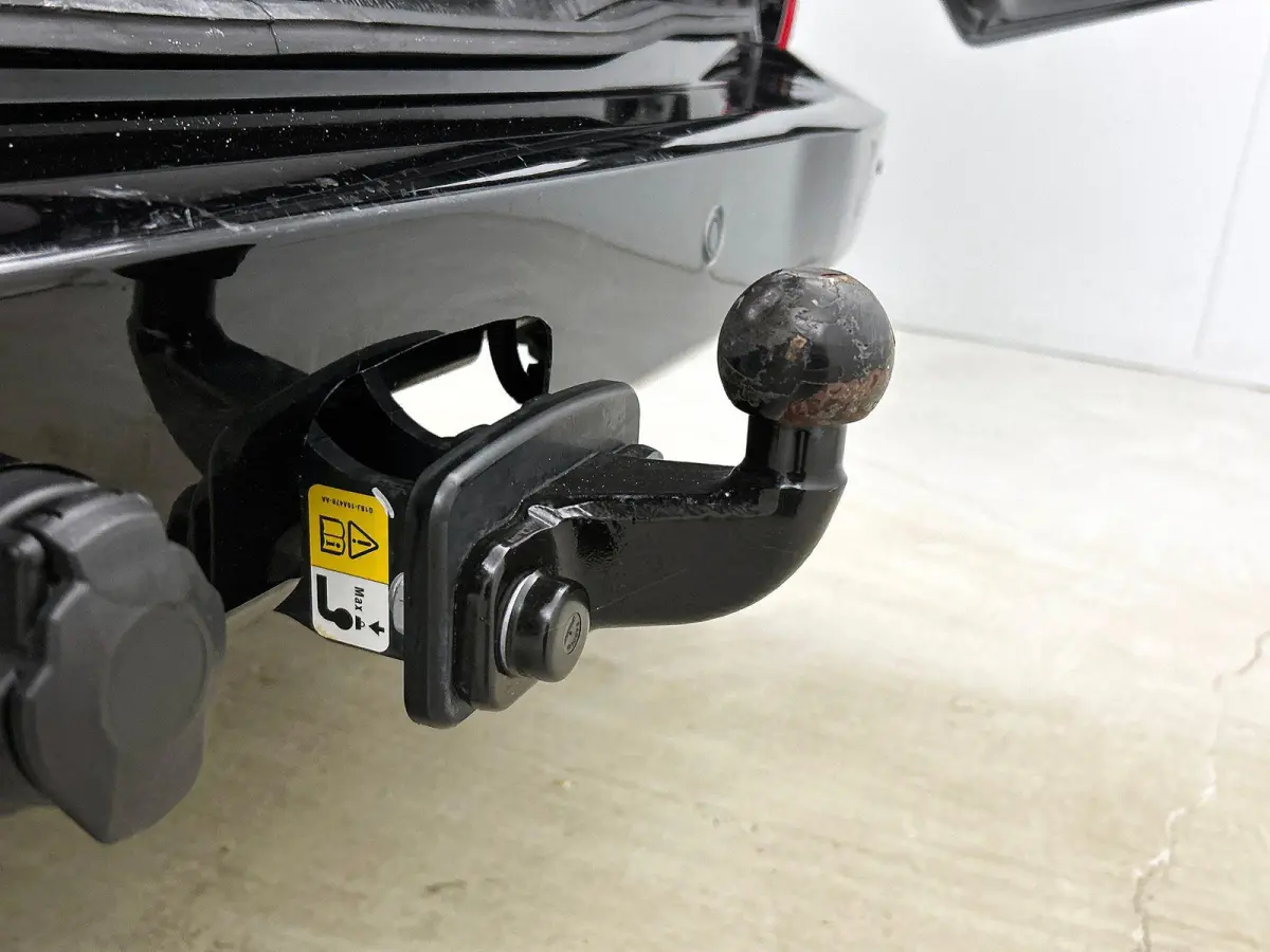 320 2.0 TDCI L2H1 Limited Automaat Airco Navigatie Cruise Control Trekhaak