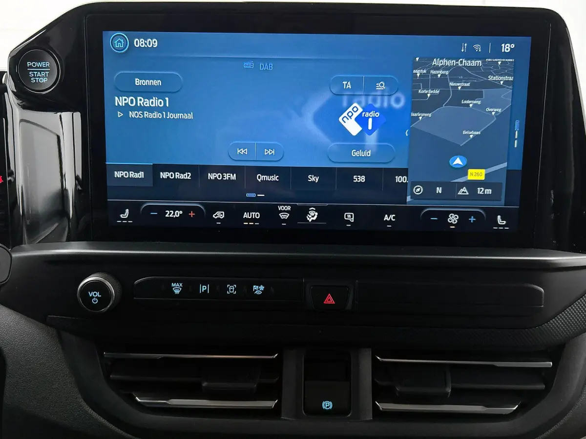 320 2.0 TDCI L2H1 Limited Automaat Airco Navigatie Cruise Control Trekhaak