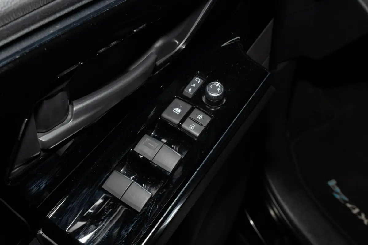 Dynamic 71 kWh / 360 gr. cam. / PDC / BSM