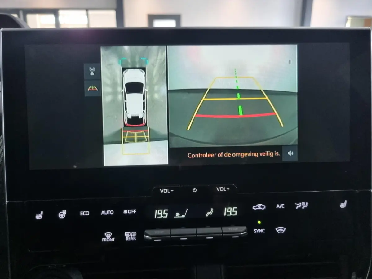 Dynamic 71 kWh / 360 gr. cam. / PDC / BSM
