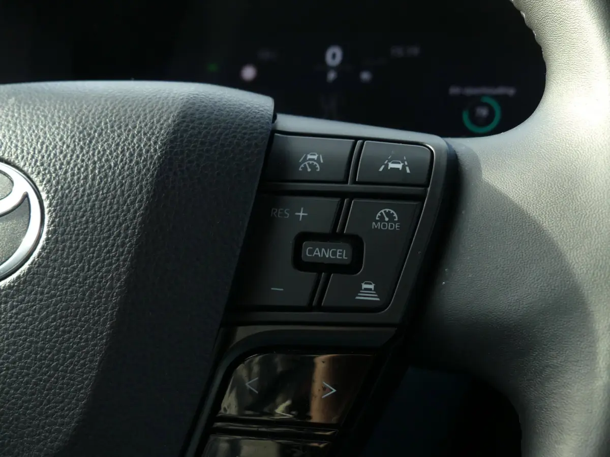 1.8 Hybrid 140 Business Plus