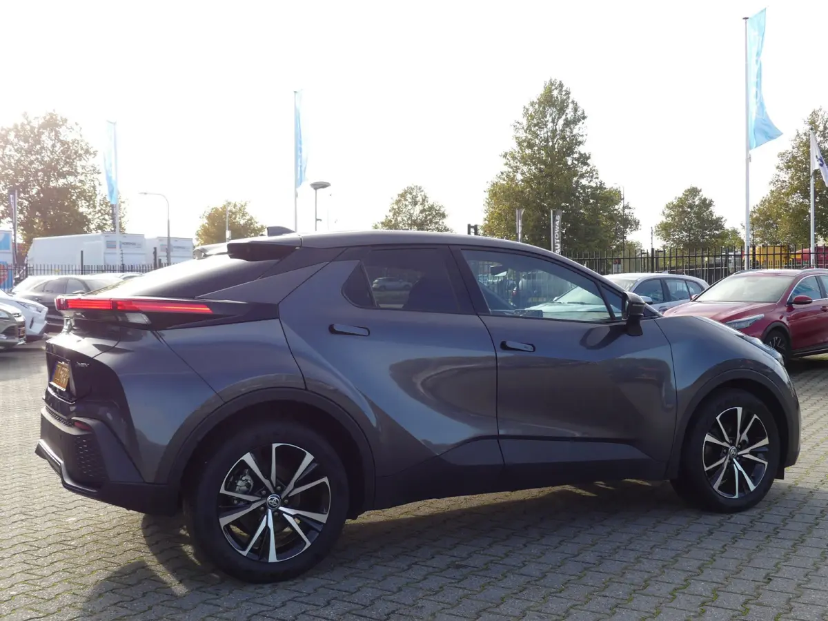 1.8 Hybrid 140 Business Plus