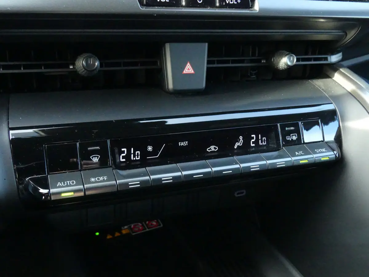 1.8 Hybrid 140 Business Plus