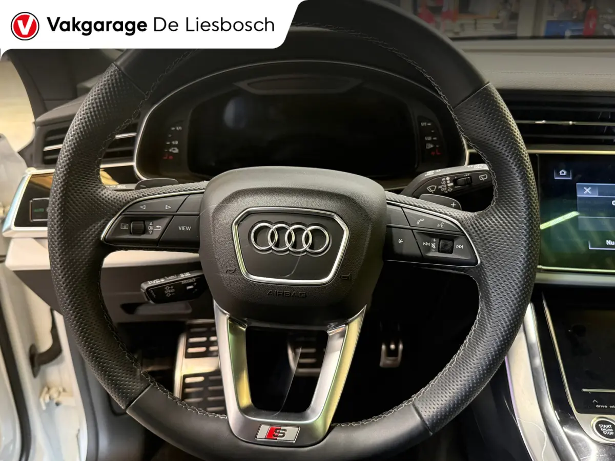 60 TFSI e quattro Pro Line S Competition 490pk | Panoramadak | luchtvering | head-up | 360 camera | 22 inch
