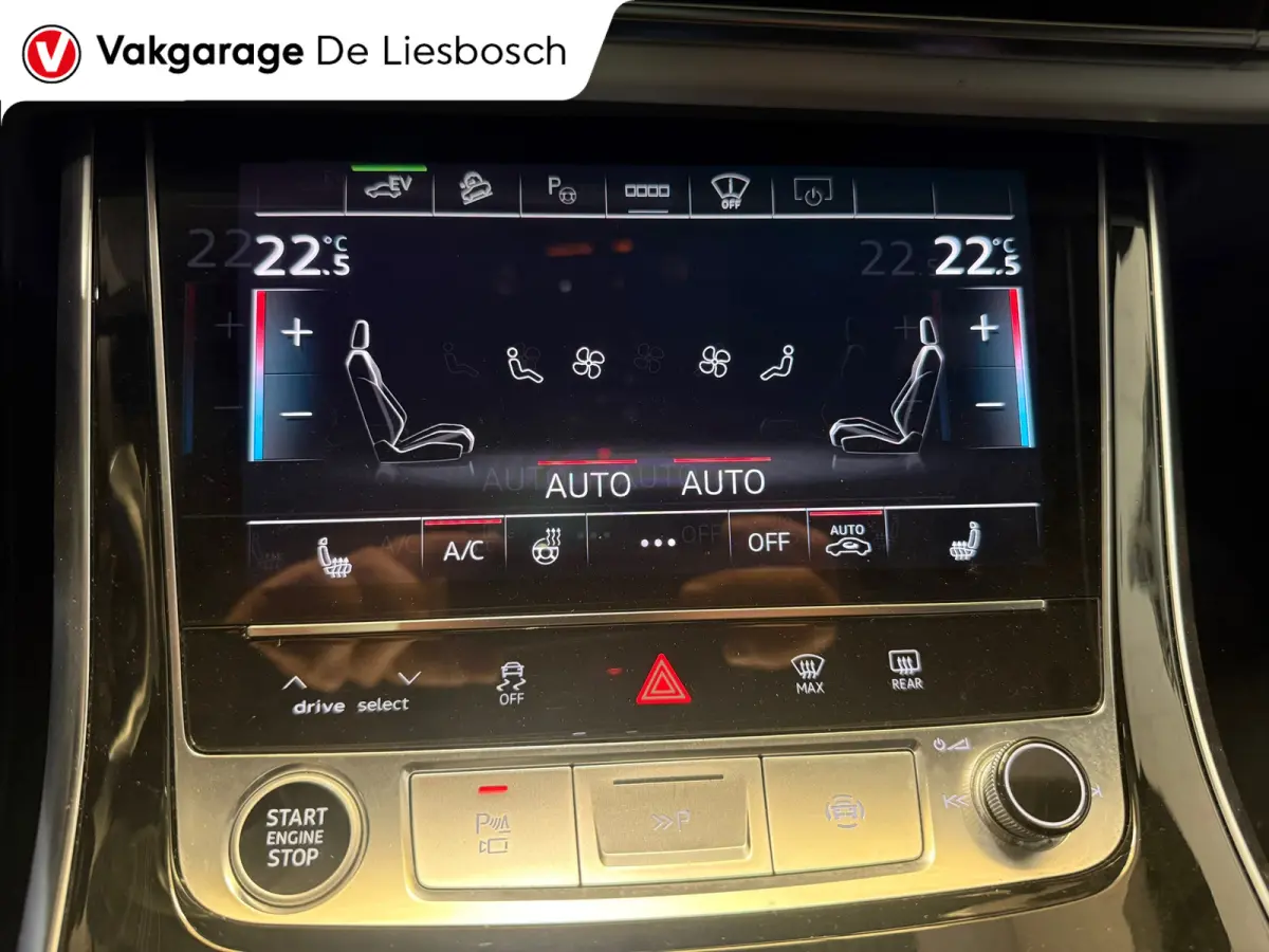 60 TFSI e quattro Pro Line S Competition 490pk | Panoramadak | luchtvering | head-up | 360 camera | 22 inch