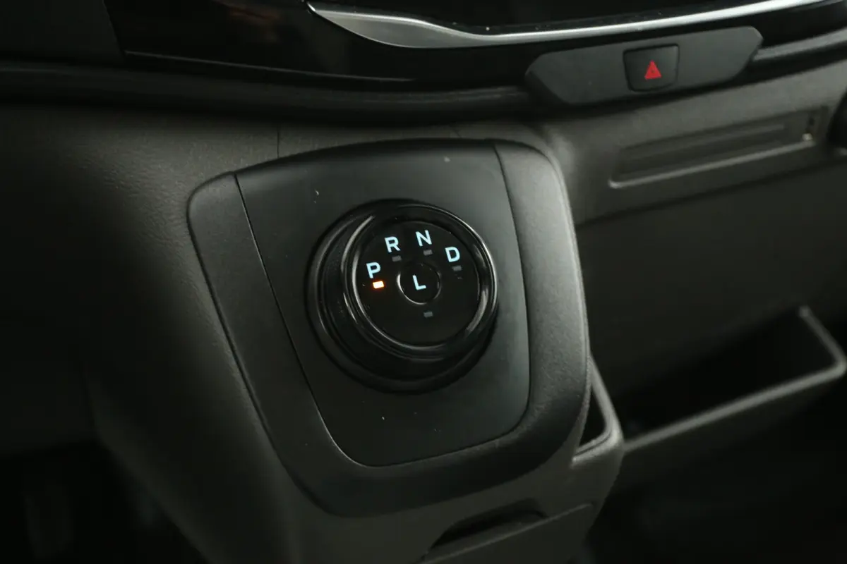 68 kWh L2H2 184PK | Snelladen | SOH 94% | Clima | Cruise | Carplay | 3 Zits | Navi | Parkeersens.
