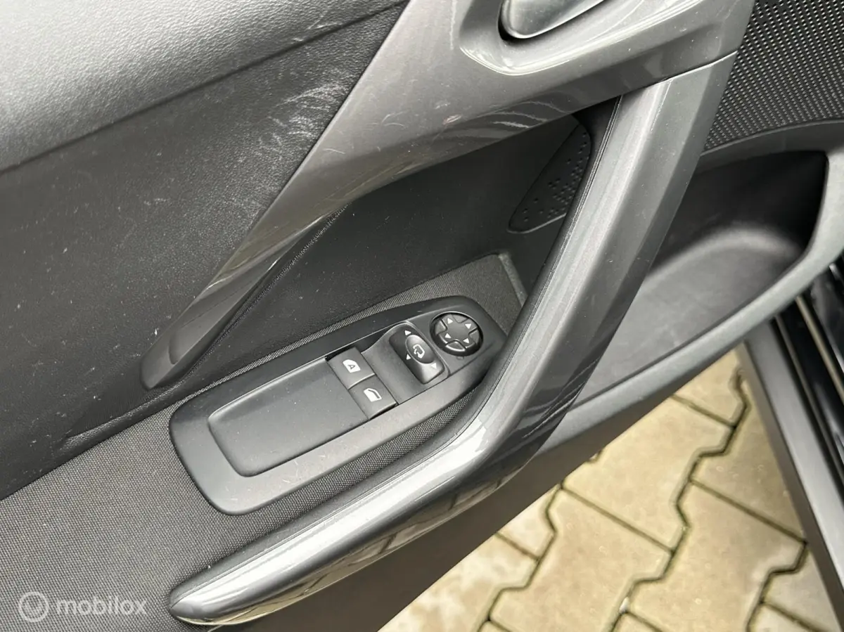 1.2 PureTech Blue Lion | AIRCO | CRUISE | PANO |