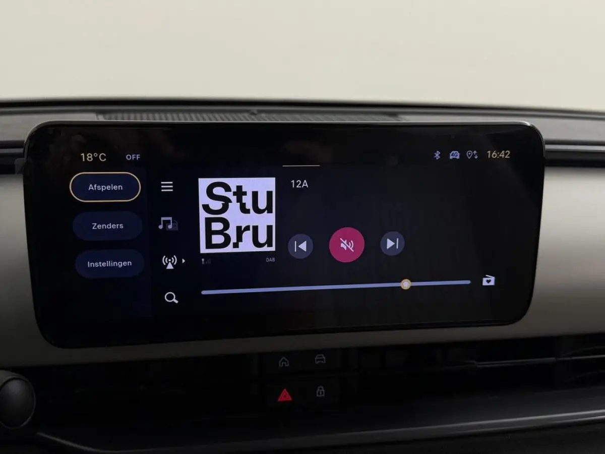 1.2 Hybrid 145pk Aut. La Prima Leder/Nav/Ad.Cruise /El.Verst.Stoelen/Camera/Stoel.Verw/El.Klep/CarPlay