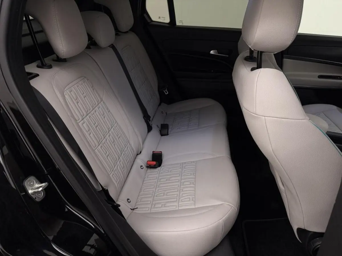1.2 Hybrid 145pk Aut. La Prima Leder/Nav/Ad.Cruise /El.Verst.Stoelen/Camera/Stoel.Verw/El.Klep/CarPlay