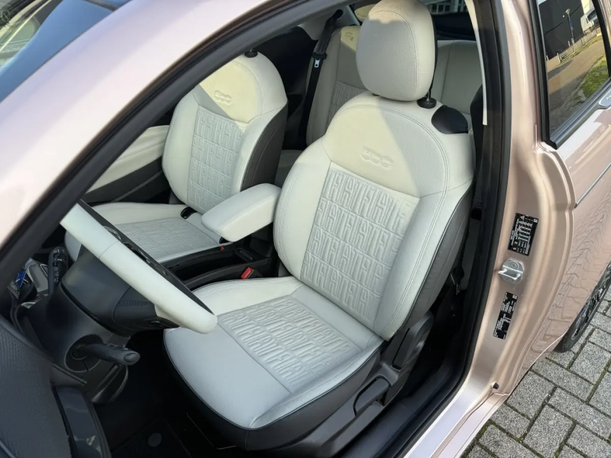 La Prima 42 kWh | Rose goud!! | Schuifdak | Leder | LED | Stoelen verw