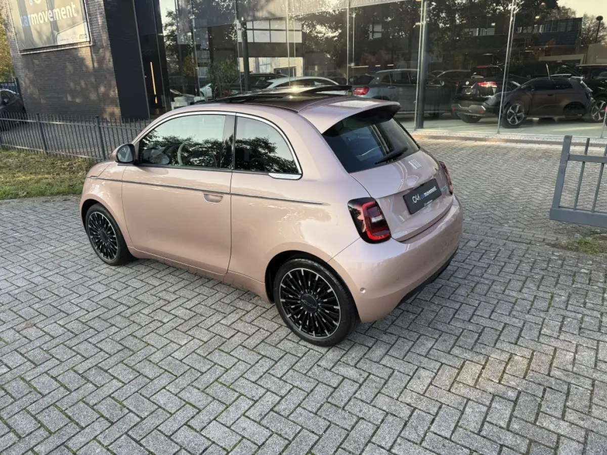La Prima 42 kWh | Rose goud!! | Schuifdak | Leder | LED | Stoelen verw