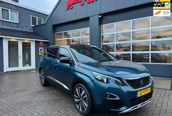 1.2 PureTech Blue Lease GT-Line / Pano / Leder / 7 Persoons .