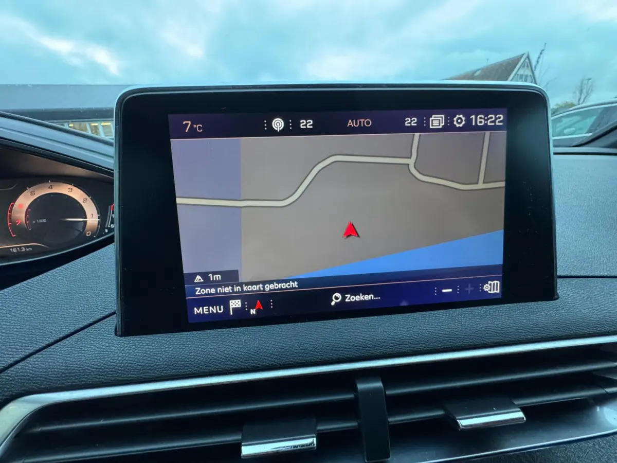 1.2 PureTech Blue Lease GT-Line / Pano / Leder / 7 Persoons .