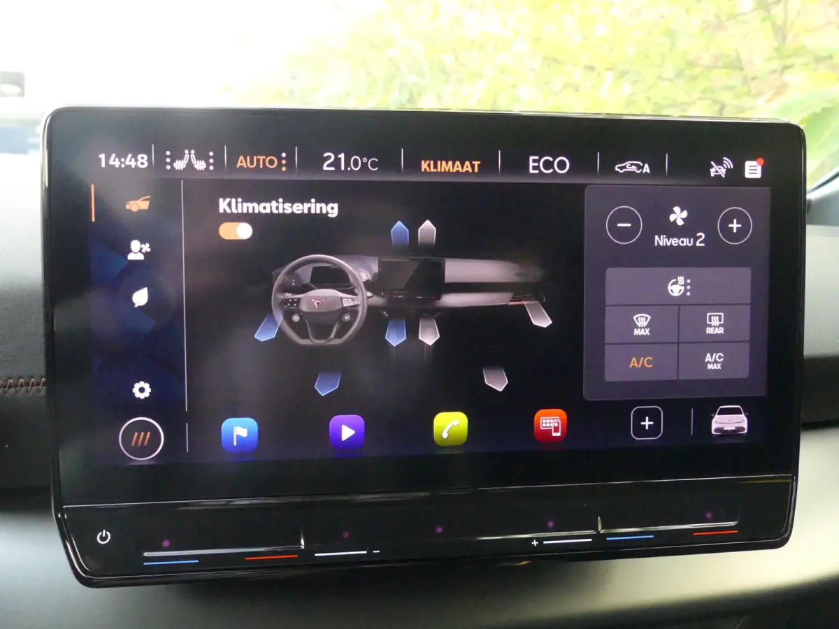 Adrenaline One 62 kWh | ADAPTIVE CRUISE | STOEL+STUURVERWARMING | CAMERA | PARKEERSENSOREN V+A | LMV 19" | NAVI | APPLE CARPLAY / ANDROID AUTO |
