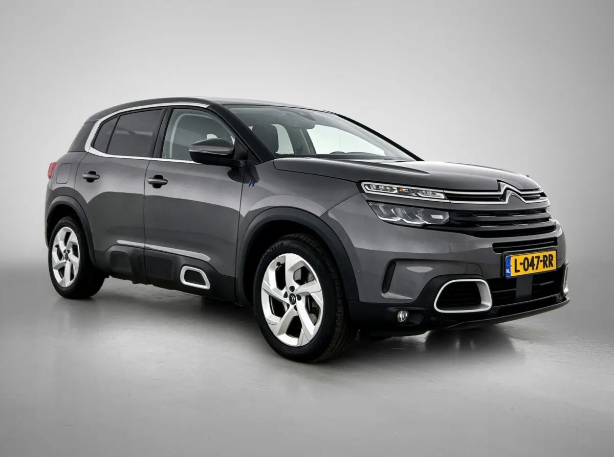 SUV Business 1.6 Plug-in Hybrid 225pk Automaat | Navigatie | Achteruitrijcamera | Climate Control | Cruise Control | Parkeersensoren v+a | Dodehoeksensor | Led koplampen | Keyless | Armsteun