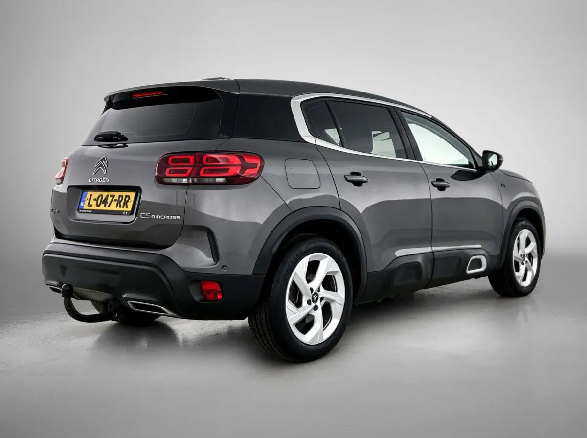 SUV Business 1.6 Plug-in Hybrid 225pk Automaat | Navigatie | Achteruitrijcamera | Climate Control | Cruise Control | Parkeersensoren v+a | Dodehoeksensor | Led koplampen | Keyless | Armsteun