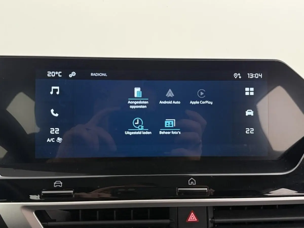 Live 50 kWh Carplay/Ecc/Cruise/Led/DaB 1e eigenaar
