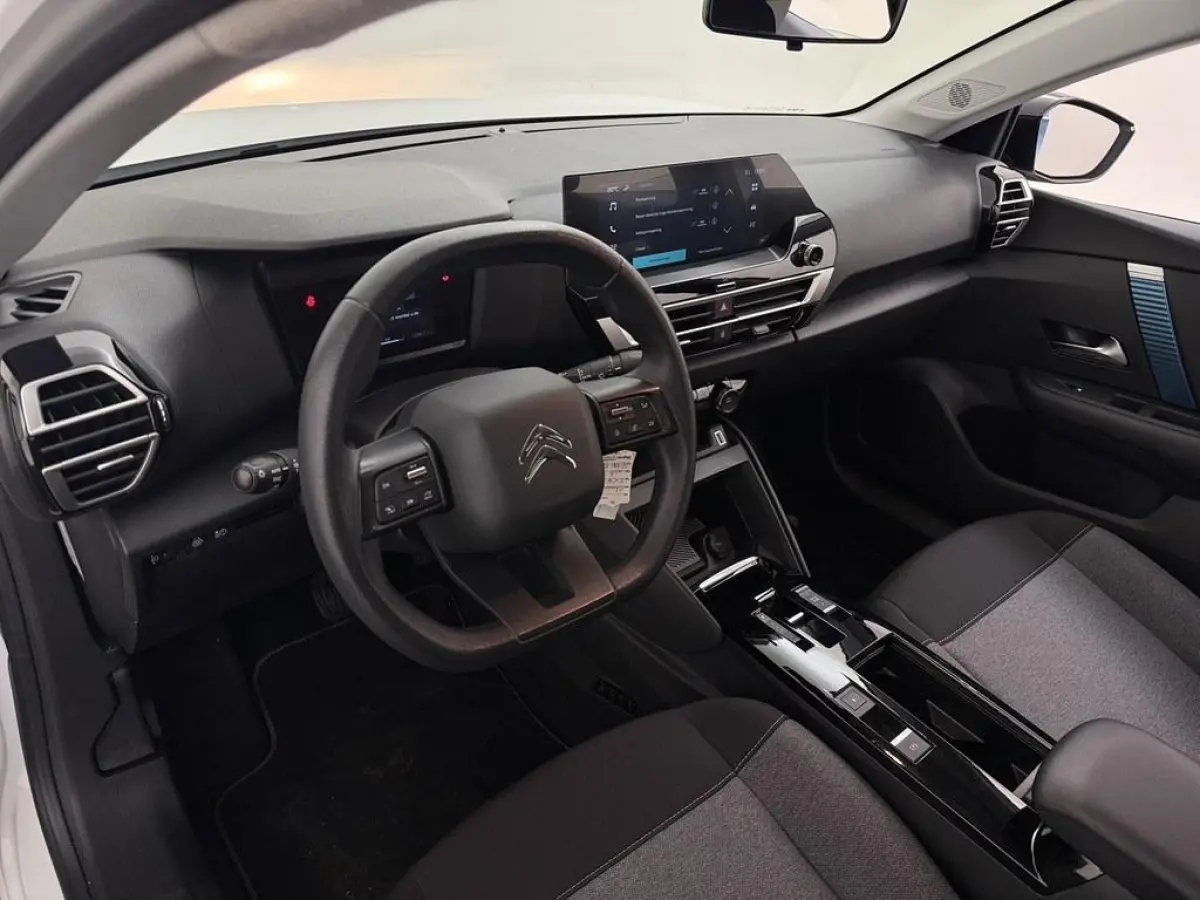 Live 50 kWh Carplay/Ecc/Cruise/Led/DaB 1e eigenaar