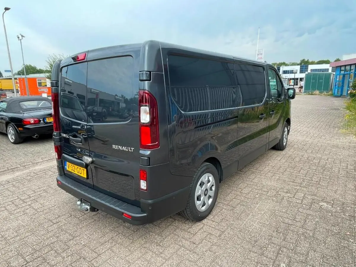 L2H1 T30 GB dCi 150 EDC Advance | AUTOMAAT | Trekhaak | Parkeercamera | Navigatie |