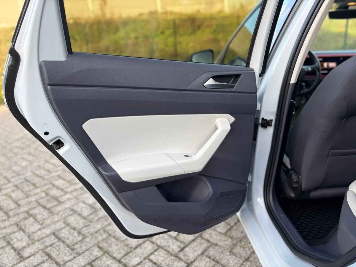 1.0 TSI Highline BEATS I 1E EIGENAAR I CLIMA I PDC I LED I UNIEK