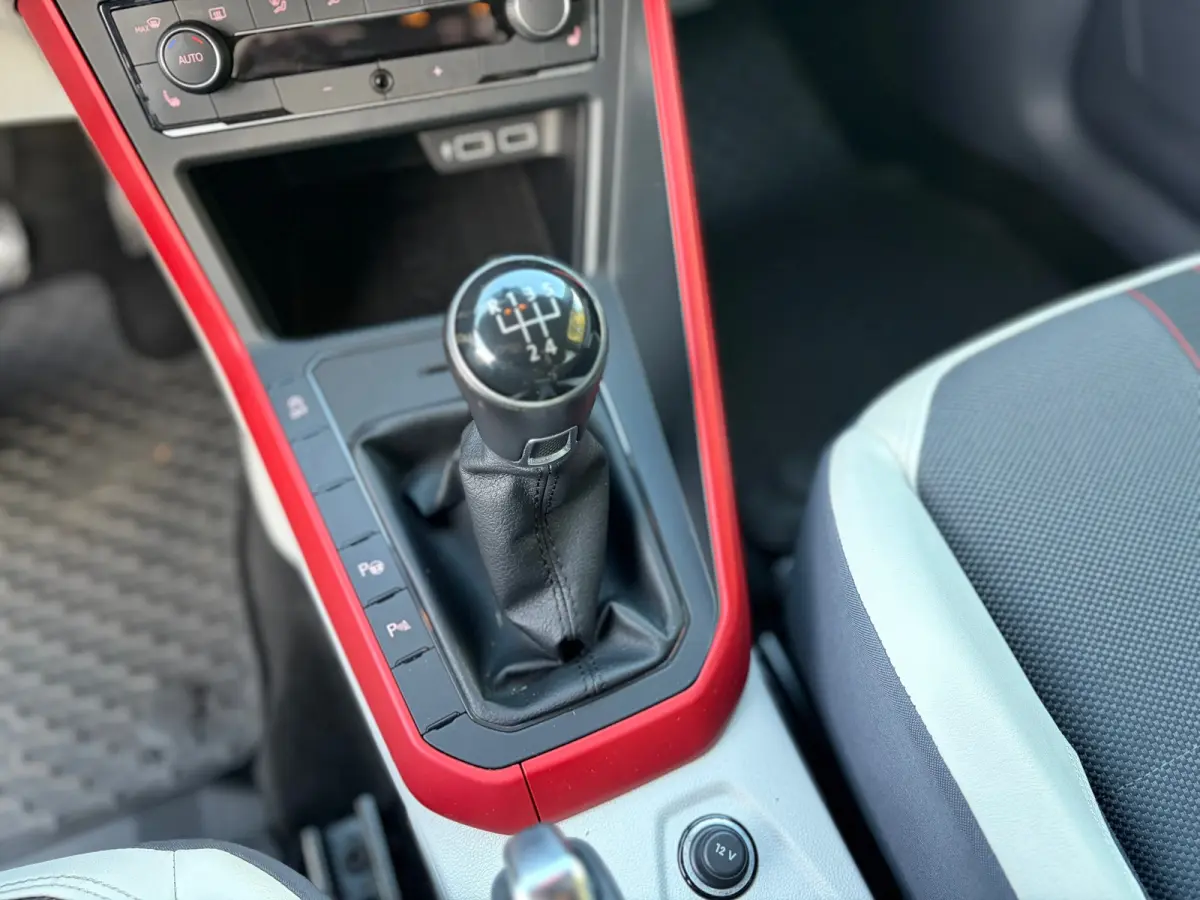 1.0 TSI Highline BEATS I 1E EIGENAAR I CLIMA I PDC I LED I UNIEK