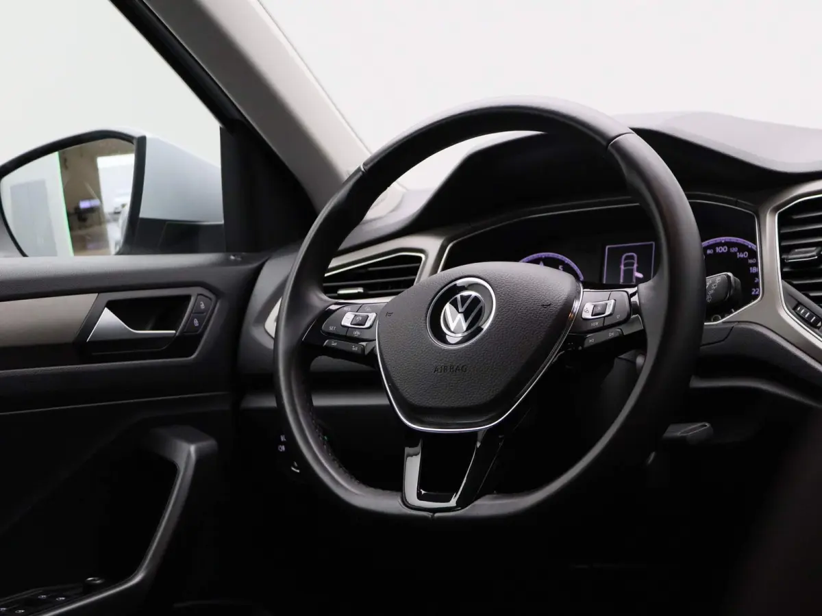 1.0 TSI Style 116 PK Origineel Nederlands | Navigatie | Apple Carplay | Android Auto | Parkeersensoren | DAB | Adaptive Cruise Control |