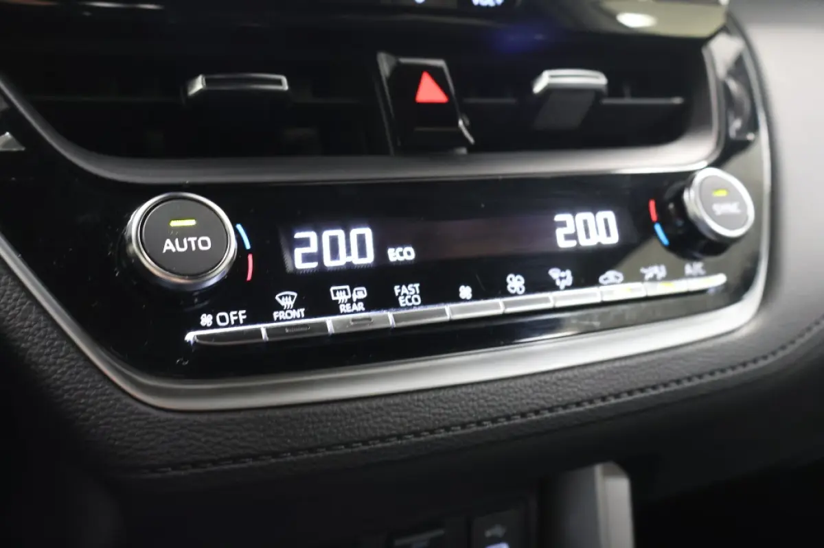 Hybrid 140 Dynamic
