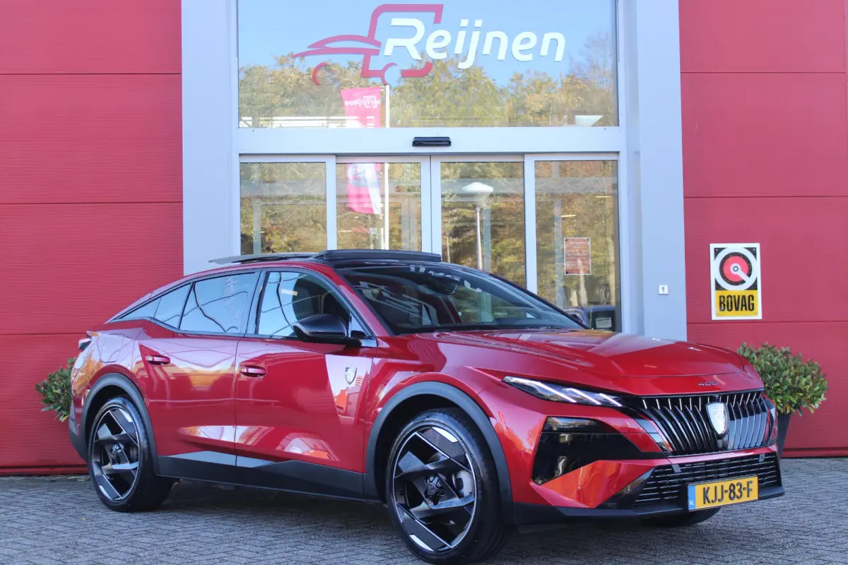 1.6 240PK PLUG-IN HYBRID GT EXCLUSIVE | ACTIERADIUS ELEK. WLTP 81-85KM | PANORAMA SCHUIF/KANTEL DAK | ELEKTRISCH VERSTELBARE VOORSTOELEN MET MASSAGE FUNCTIE | VOORSTOELEN VERWARMBAAR | STUUR