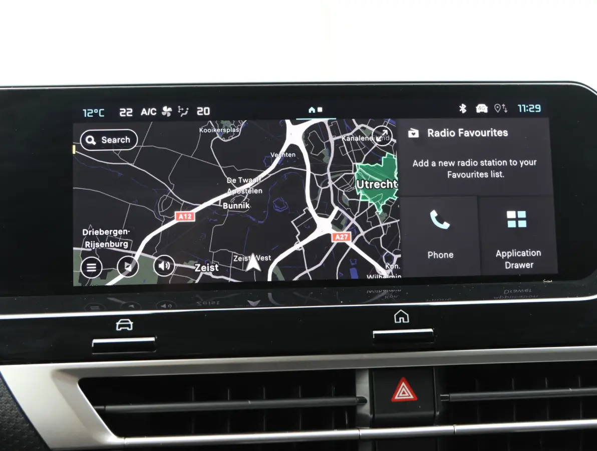 1.2 Hybrid 145pk Max | Navigatie | Stoelverwarming | Draadloos Apple Carplay en Android Auto | Camera