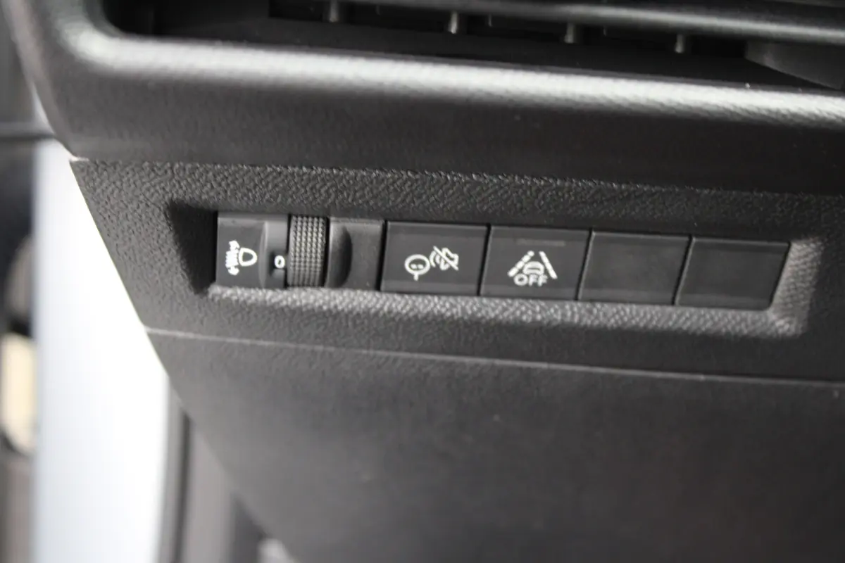 GS 44 kWh | Fase 3 laden | Stoelverwarming | Navigatie | Camera | NL auto | 15.000km |