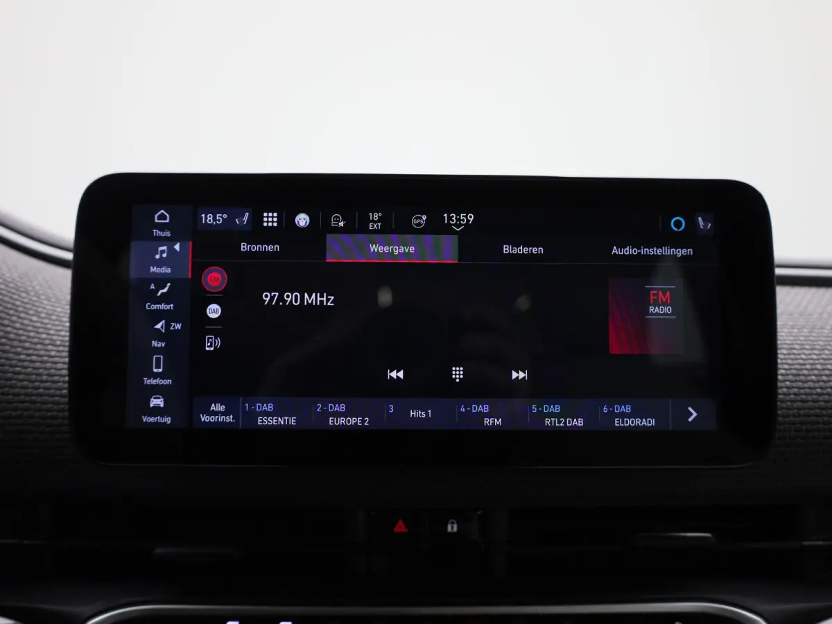 500e 42 kWh La Prima by Bocelli | ACHTERUITRIJCAMERA | STOELVERWARMING | APPLE CARPLAY - ANDROID AUTO | LEDER | CRUISE CONTROL | CLIMATE CONTROL |