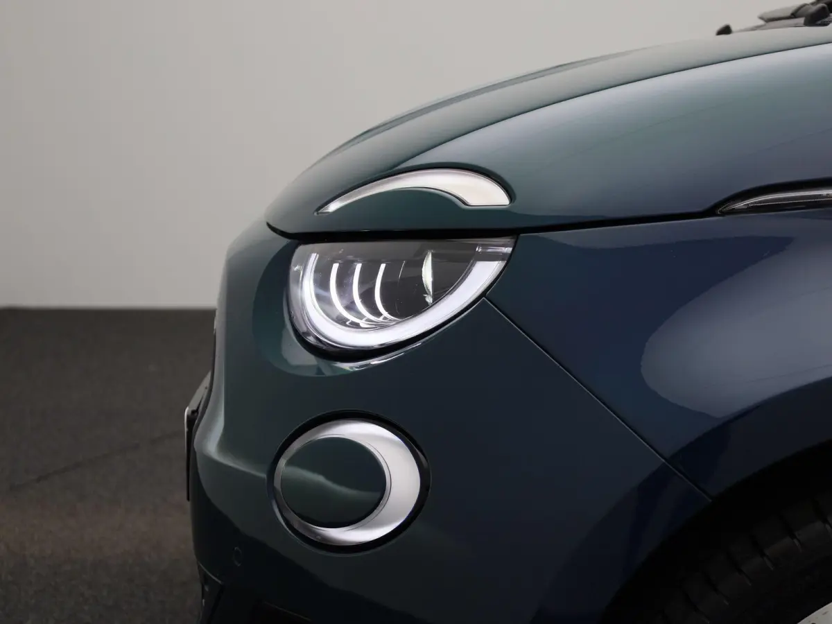 500e 42 kWh La Prima by Bocelli | ACHTERUITRIJCAMERA | STOELVERWARMING | APPLE CARPLAY - ANDROID AUTO | LEDER | CRUISE CONTROL | CLIMATE CONTROL |