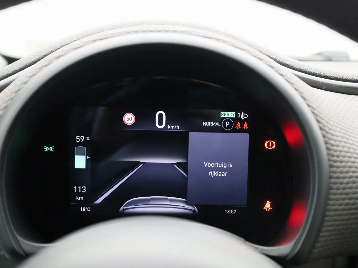 500e 42 kWh La Prima by Bocelli | ACHTERUITRIJCAMERA | STOELVERWARMING | APPLE CARPLAY - ANDROID AUTO | LEDER | CRUISE CONTROL | CLIMATE CONTROL |