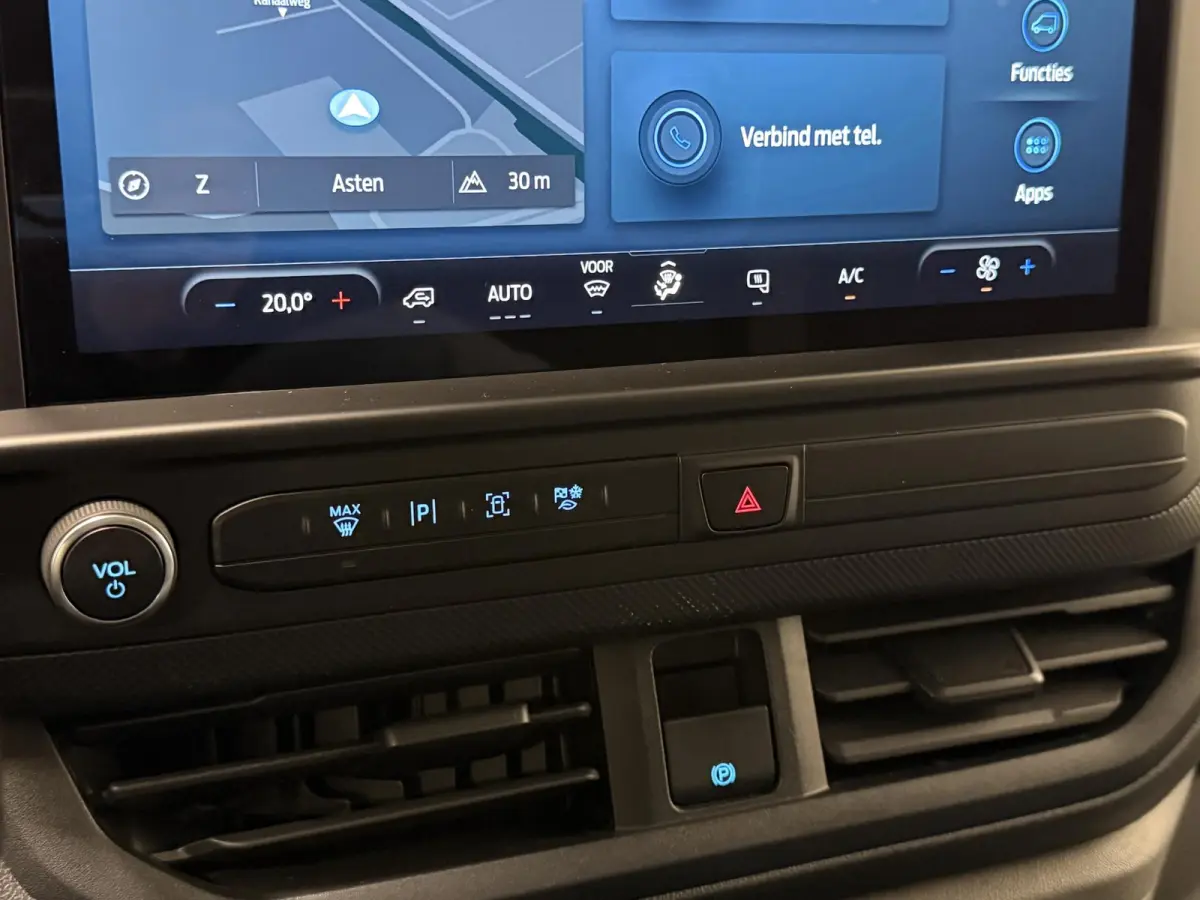 300 2.0 TDCI L2H1 EC Sport Nieuw Model Automaat Apple CarPlay Adaptive Cruise Control Navigatie Parkeersensoren Lichtmetalen velgen Trekhaak Camera Climate Control