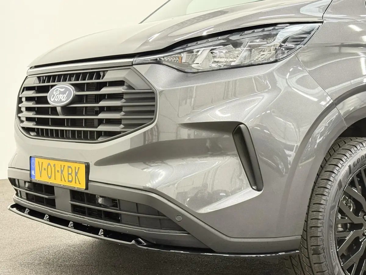 300 2.0 TDCI L2H1 EC Sport Nieuw Model Automaat Apple CarPlay Adaptive Cruise Control Navigatie Parkeersensoren Lichtmetalen velgen Trekhaak Camera Climate Control
